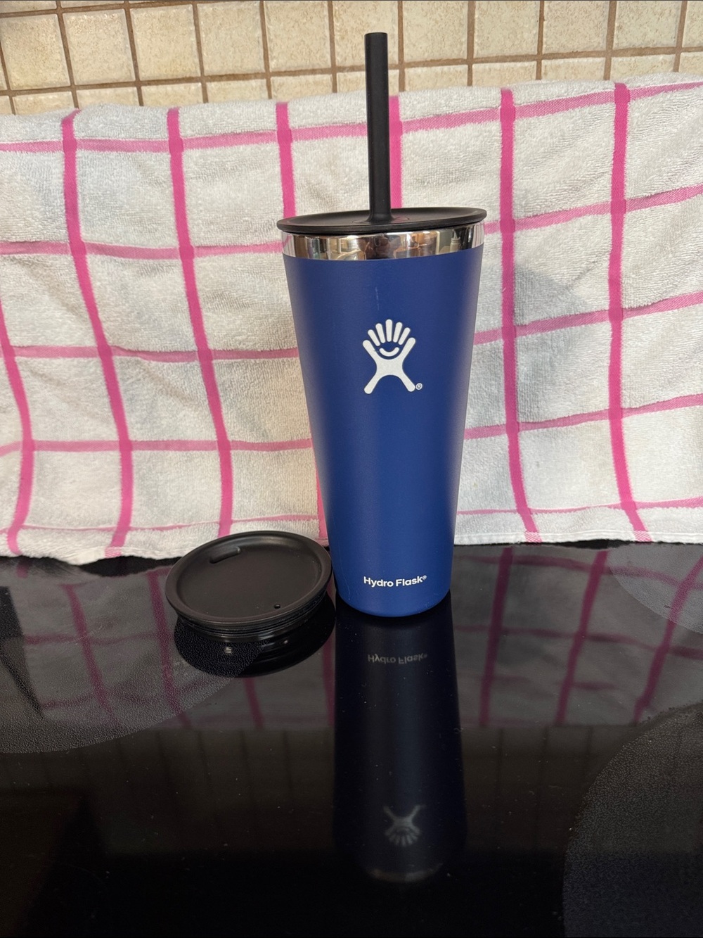 Hydro Flask 28oz Blue Insulated Tumbler with Straw - 2 Lids
